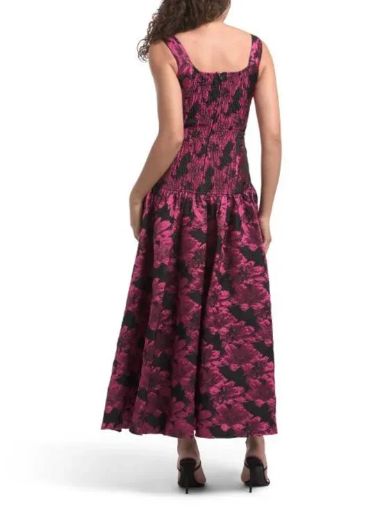 ELLIATT Holly Gown - Picture 2 of 6